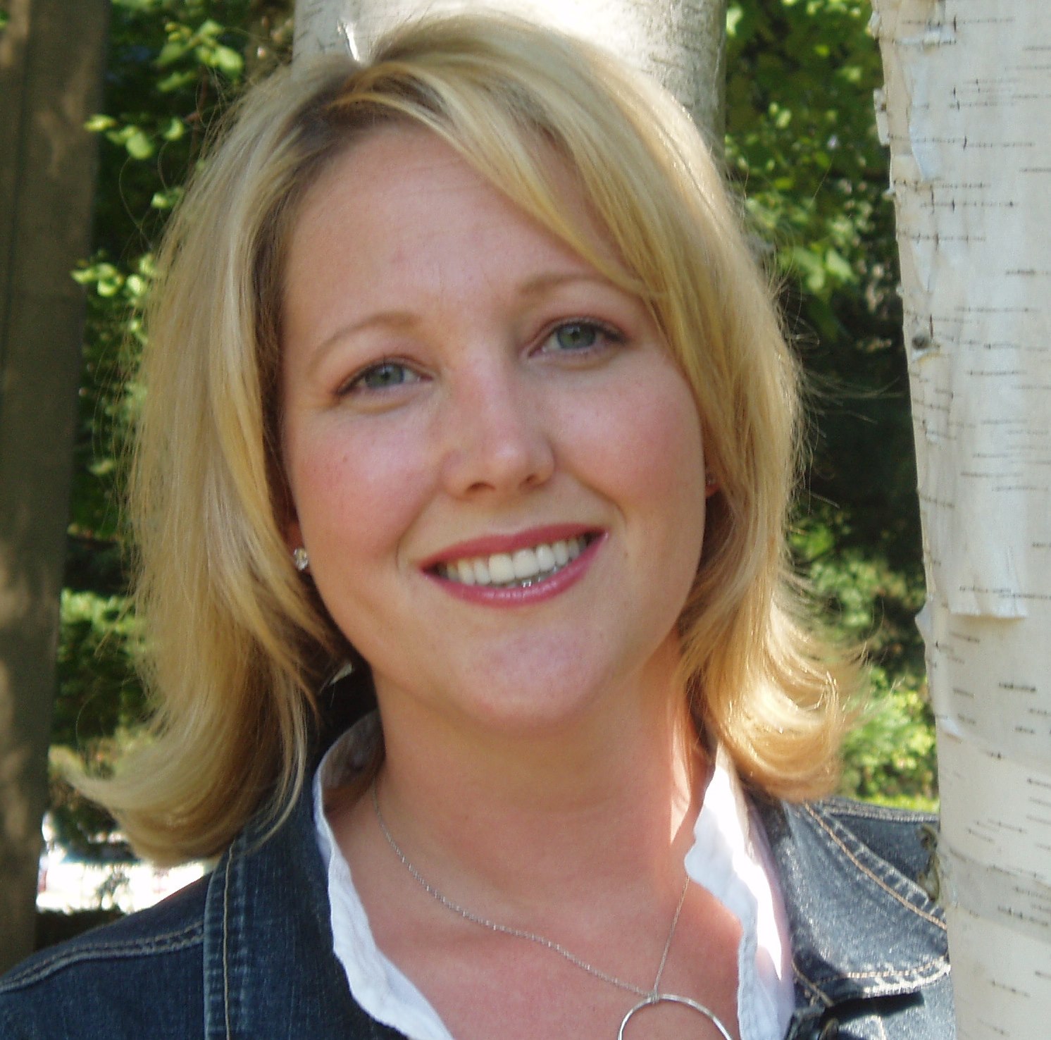 Photo of Andrea "Andi" Easton